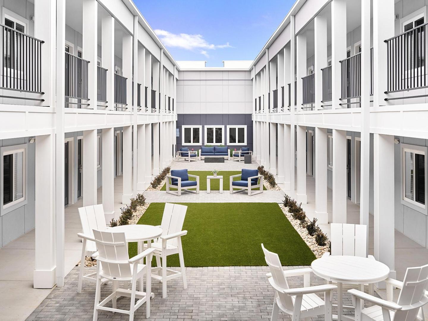 Stayapt Suites Pensacola-Uwf/Florida Hospital Area Ferry Pass Buitenkant foto