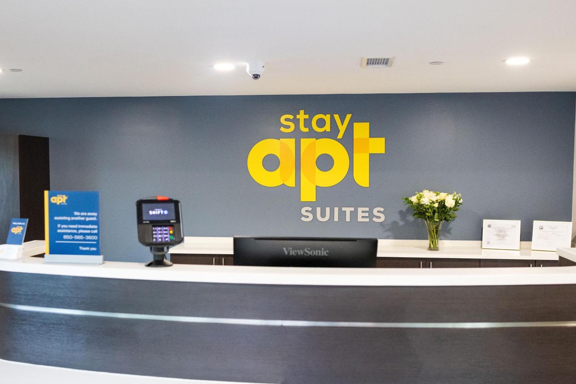 Stayapt Suites Pensacola-Uwf/Florida Hospital Area Ferry Pass Buitenkant foto