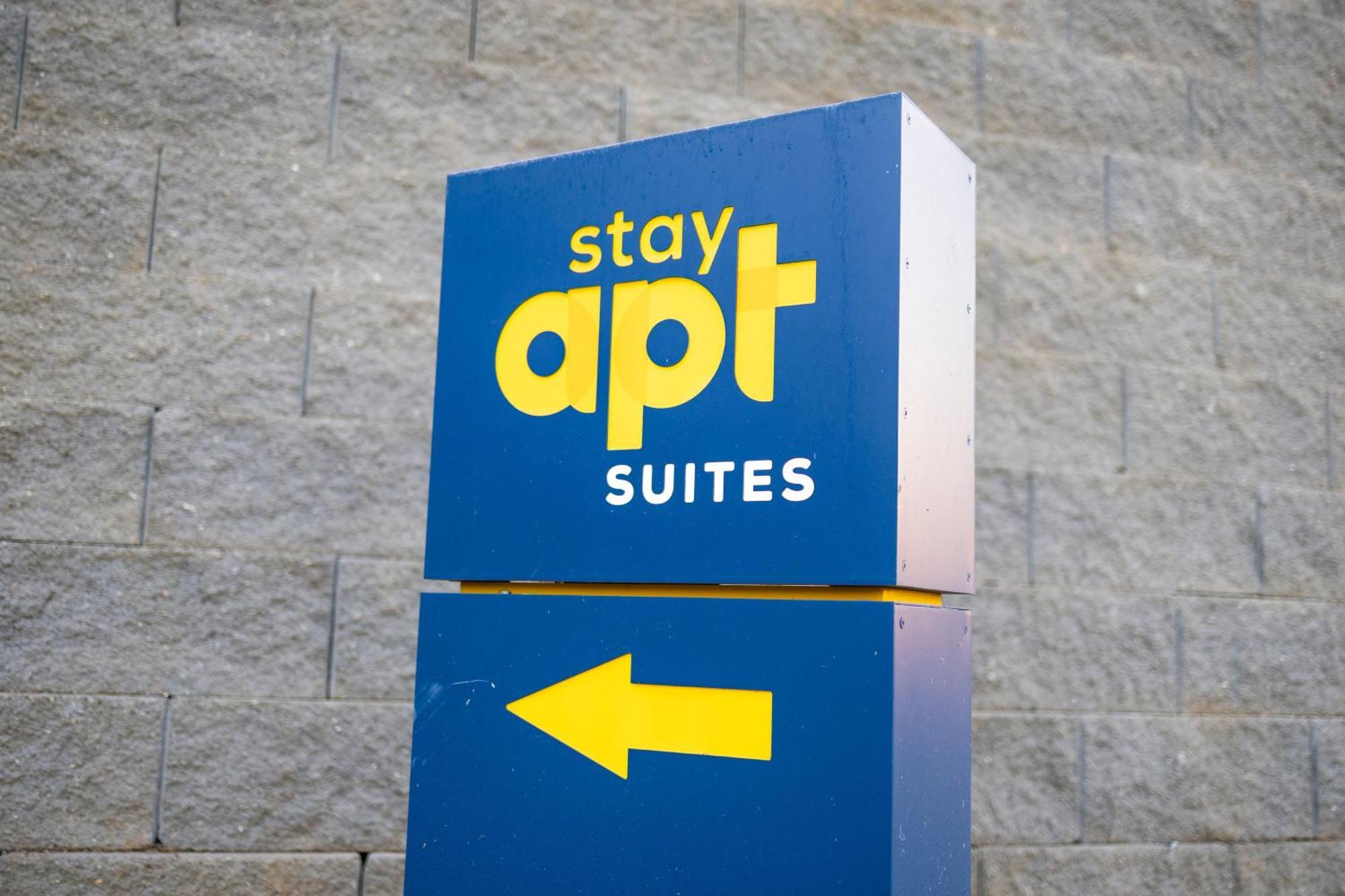 Stayapt Suites Pensacola-Uwf/Florida Hospital Area Ferry Pass Buitenkant foto